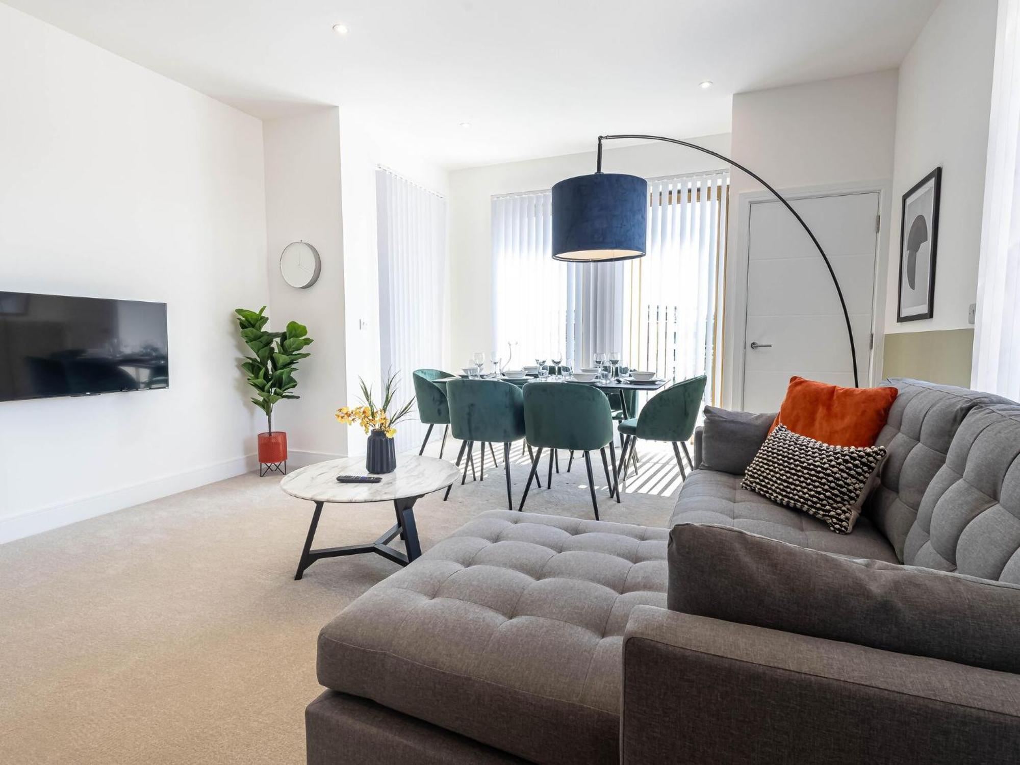 Modern Apartments With Balcony In Merton Near Wimbledon By Sojo Stay Mitcham Exterior foto